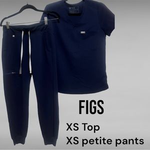 Figs set XS top XS petite pants